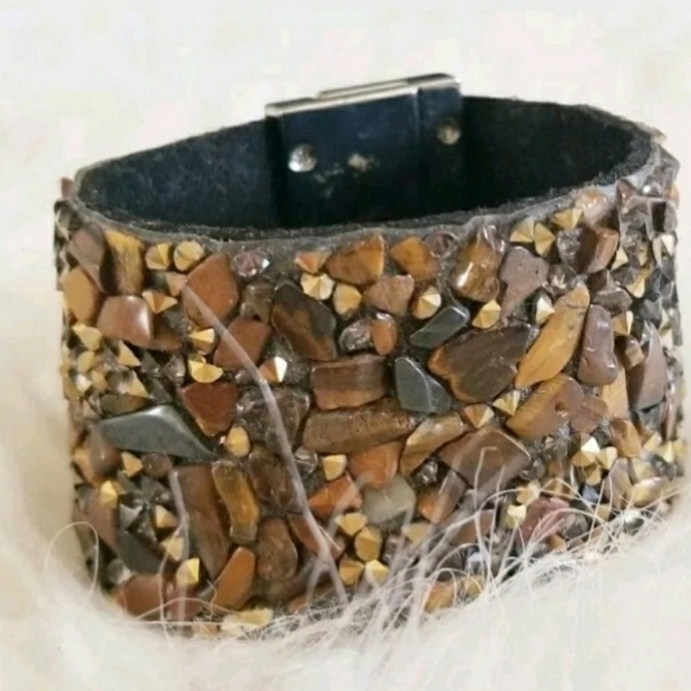 ANTHROPOLOGIE CLOTH BRONZE STONES WRAP BRACELET
